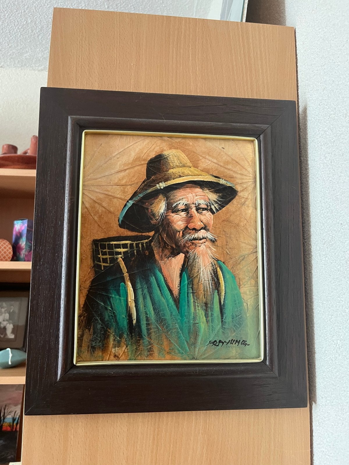 Uniek Vietnamees schilderij op blad - Portret van een man, Ophalen, Portret of Personen, Realistisch, Gesigneerd