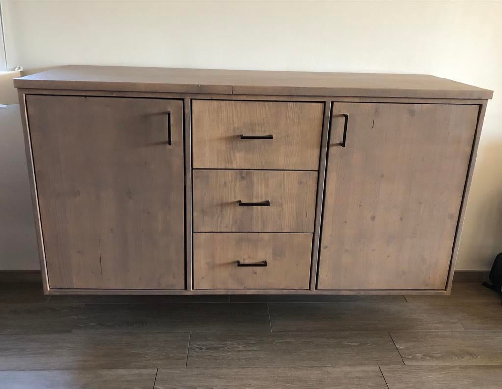 Zwevend dressoir van vurenhout met lades en deuren, Ophalen, Gebruikt, 100 tot 150 cm, 25 tot 50 cm