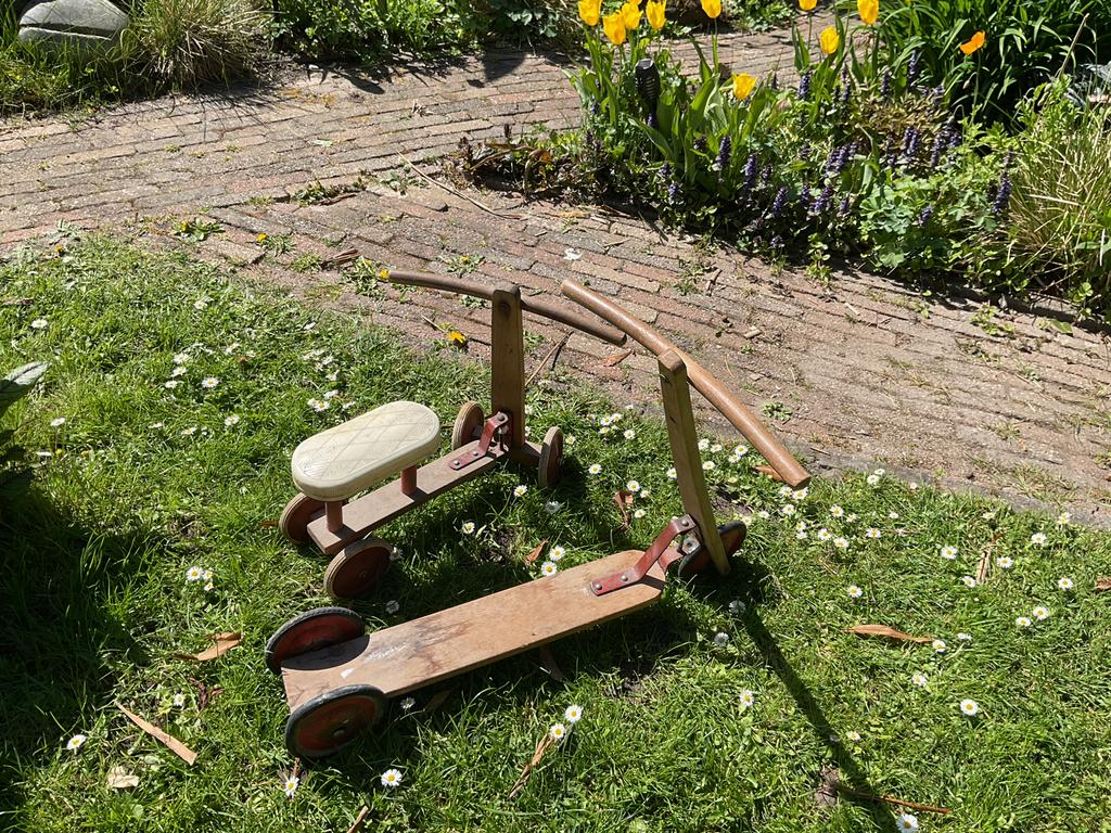 Houten step en loopfietsje, Ophalen of Verzenden, Gebruikt, Gewone step