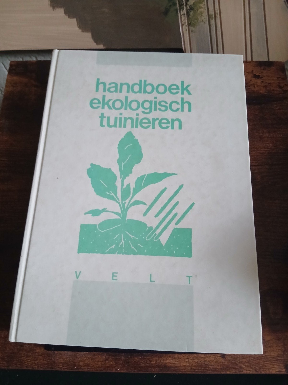Uniek en Super Groot Handboek Ecologisch Tuinieren, Ophalen of Verzenden, Gelezen, VELT, Tuinieren en Tuinplanten