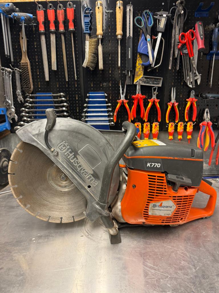 Husqvarna k770 bandenzaag motorslijper betonzaag beton zaag, Tuin en Terras, Ophalen of Verzenden, Gebruikt