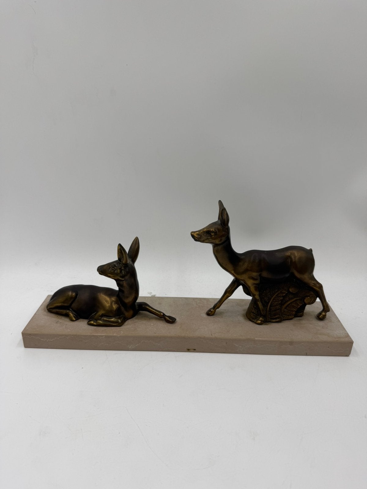 vintage beeld hertjes op marmeren voet – 35 cm lang, Ophalen of Verzenden