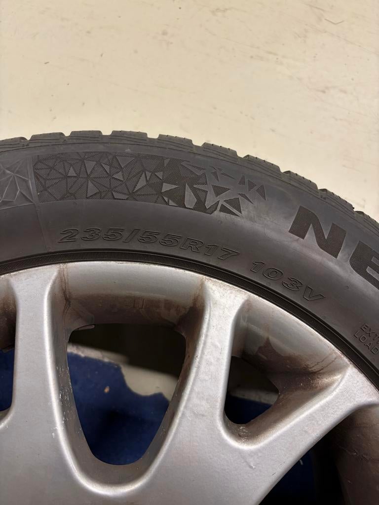 Nexen Winguard Sport 2 winterbanden met velgen 235/55R17, Ophalen, Gebruikt