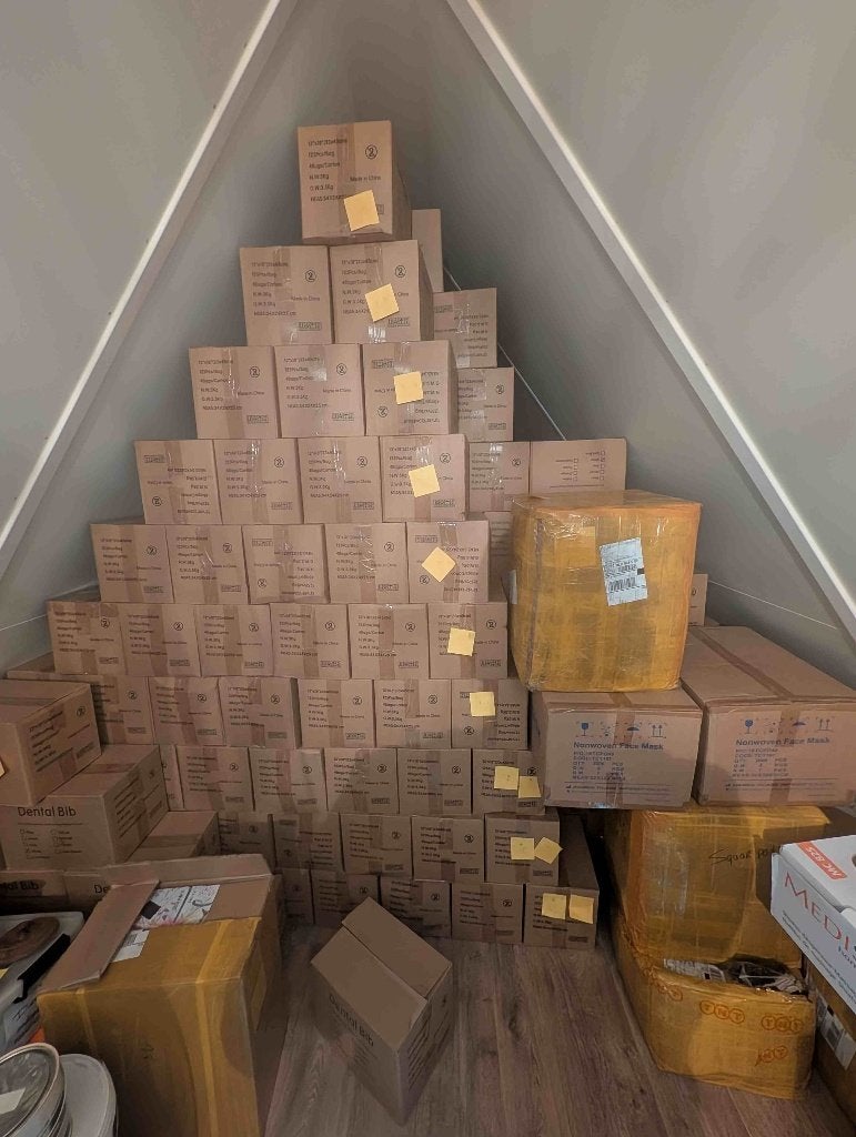 Complete partij 450 dozen dental towels, Ophalen, Overige categorieën