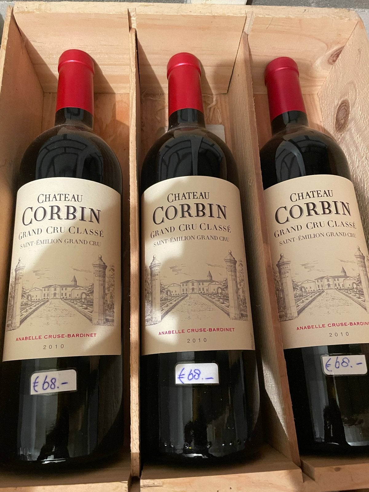 Chateau Corbin Grand Cru Classé Saint-Émilion 2010 (3 flesse, Frankrijk, Ophalen of Verzenden, Zo goed als nieuw, Rode wijn
