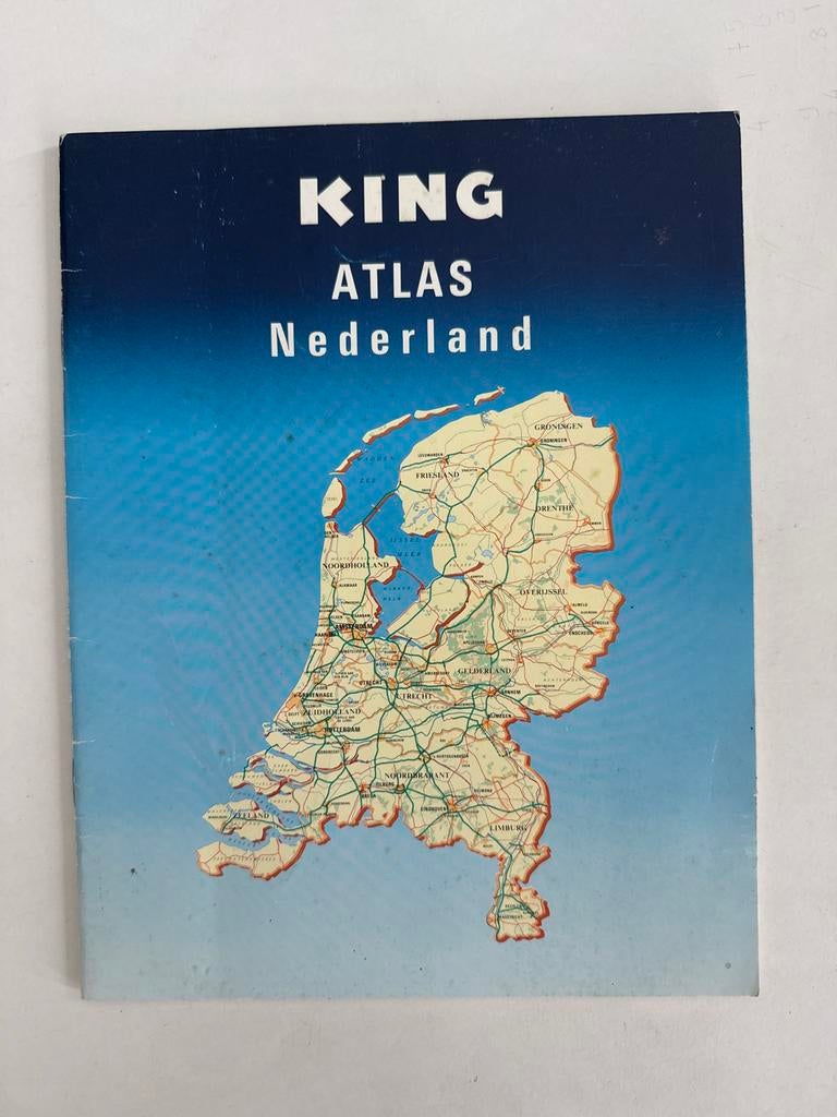 KING Atlas Nederland - Vernieuwde uitgave 1984, Overige atlassen, Ophalen of Verzenden, Zo goed als nieuw, 1800 tot 2000