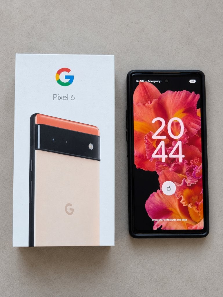 Google Pixel 6 Coral 128GB – krasvrij, inclusief Spigen hoes, Ophalen, Gebruikt, Overige modellen, Zonder simlock