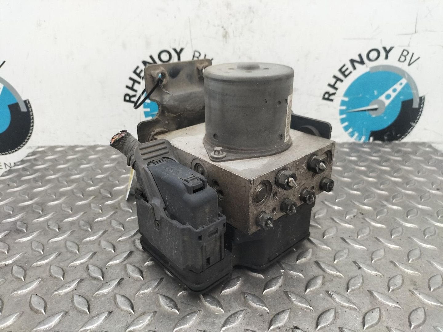 MITSUBISHI FUSO CANTER 7C18 7500/340  ABS POMP  2015, Auto-onderdelen, Ophalen of Verzenden, Gebruikt, Stiba lid