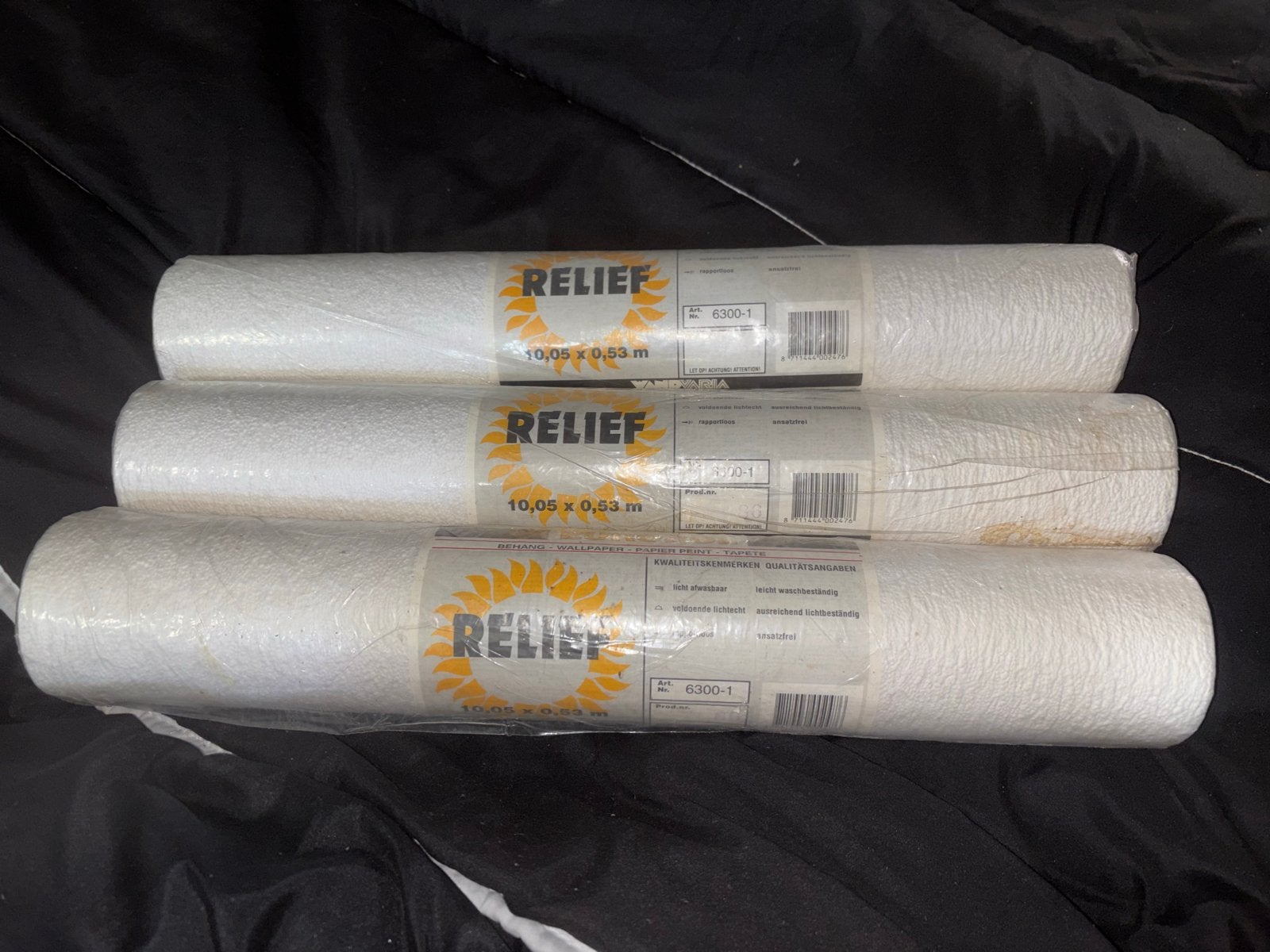 Nieuw 3 rollen Relief behang 10,05 x 0,53 m - Wit, Ophalen of Verzenden, 10 tot 25 m², Wit