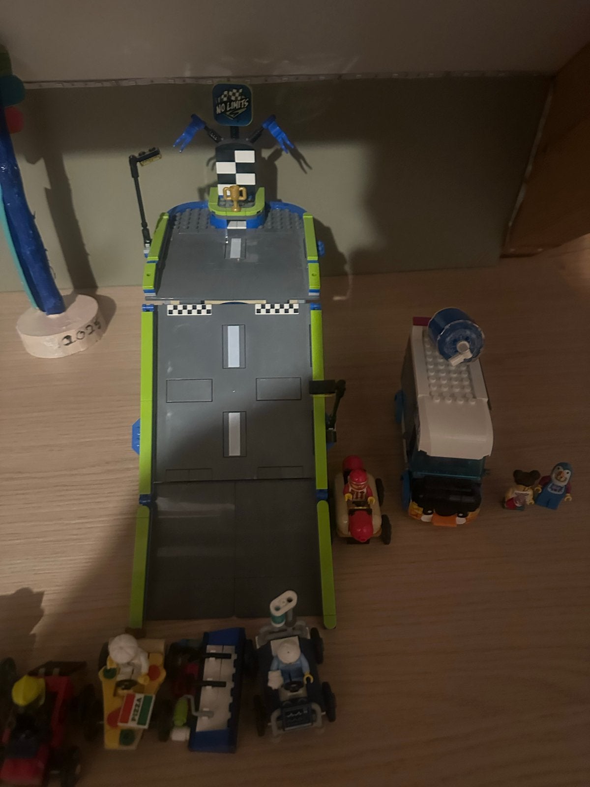 Lego City racebaan met 6 autootjes en minifiguren, Inclusief minifiguren, City, Lego, Nieuw