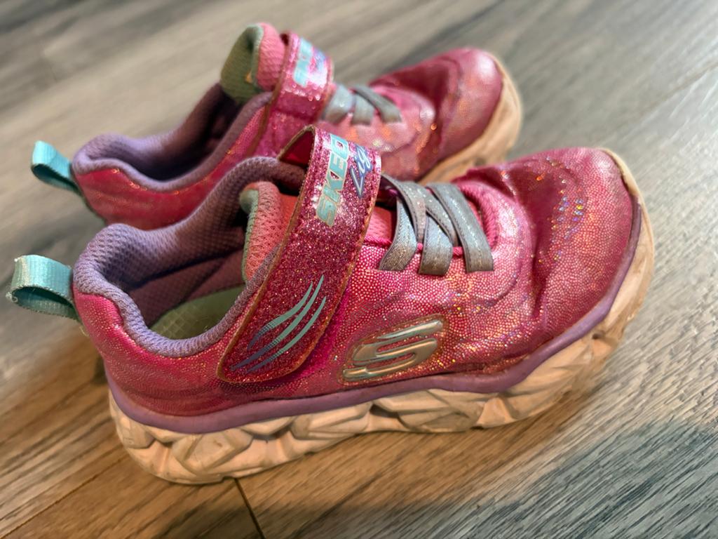 Skechers meisjes sneakers - maat 25, Ophalen of Verzenden, Gebruikt, Meisje, Sportschoenen