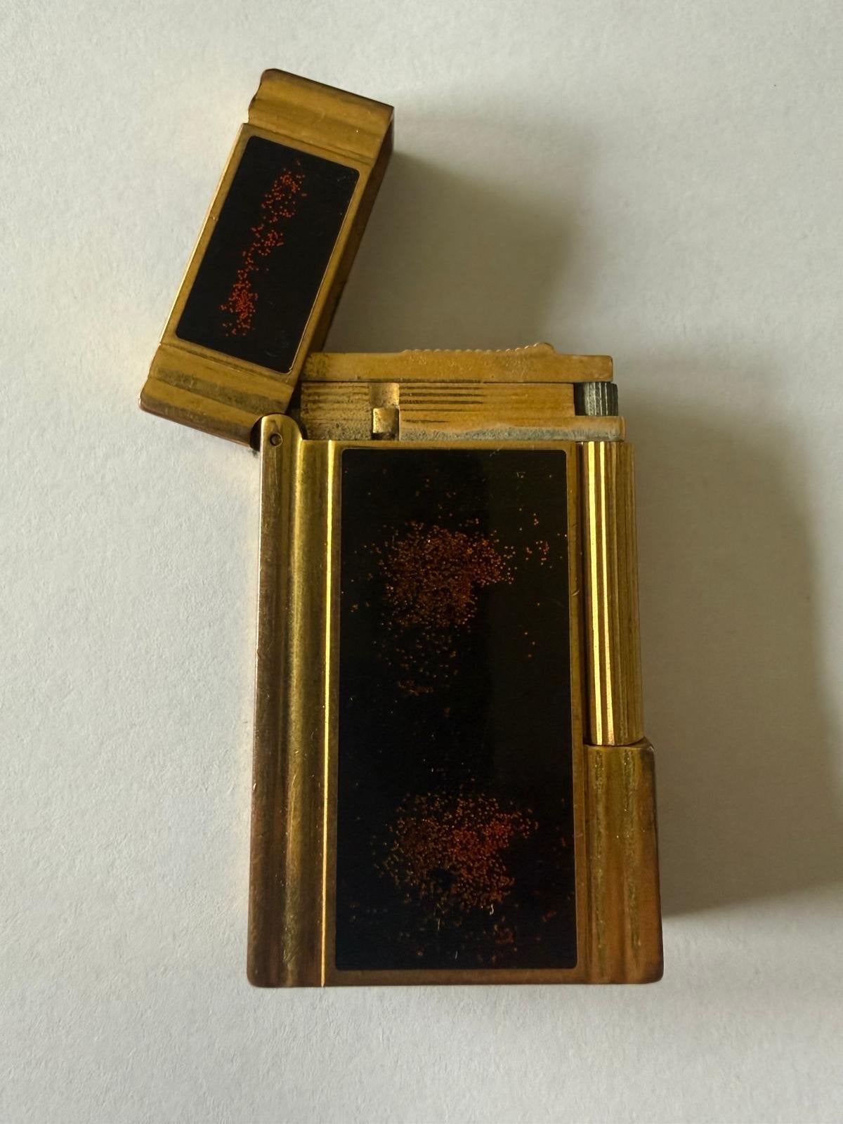 Vintage S.T. Dupont Aansteker - Goudkleurig met Lak, Verzamelen, Ophalen of Verzenden, Gebruikt, Aansteker