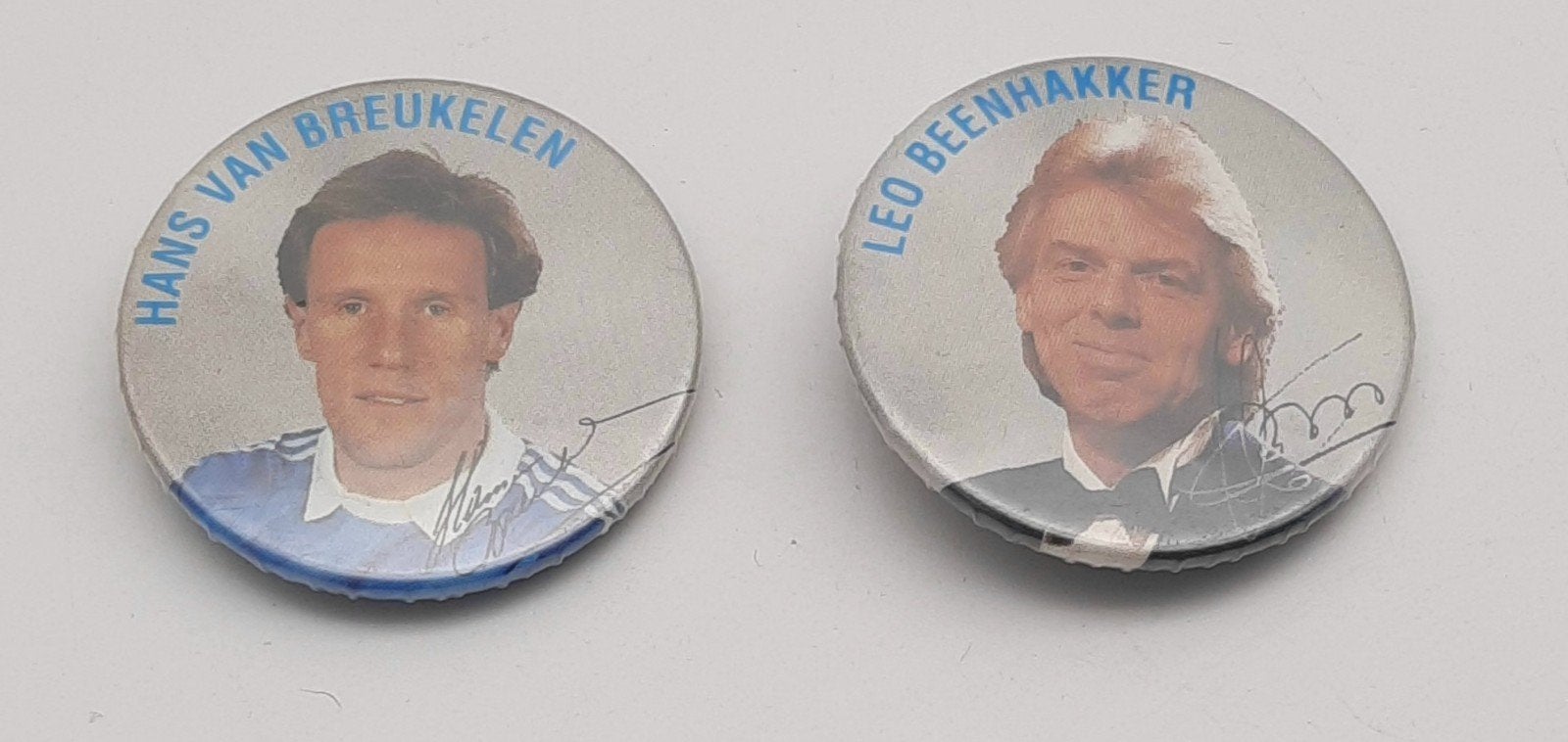 2 Buttons Leo Beenhakker & Hans van Breukelen WK 1990, Verzamelen, Ophalen of Verzenden, Gebruikt, Sport, Button