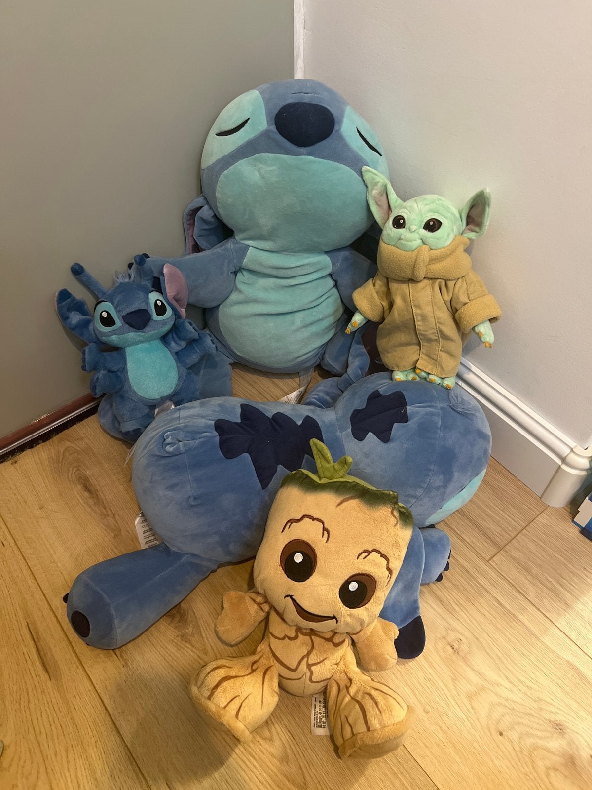 Grote Euro Disney Parijs knuffels: Stitch, Baby Yoda & Groot, Gebruikt, Disney, Overige typen, Blauw