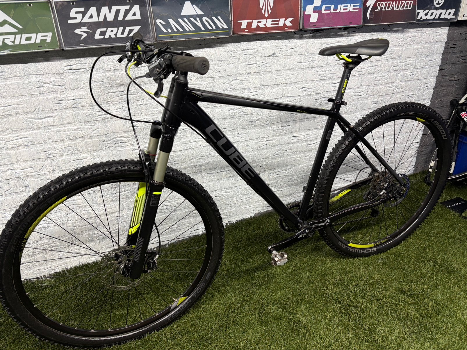 Foto 13 van Cube Race One 29 inch mountainbike frame XL Deore xt 1x10 29