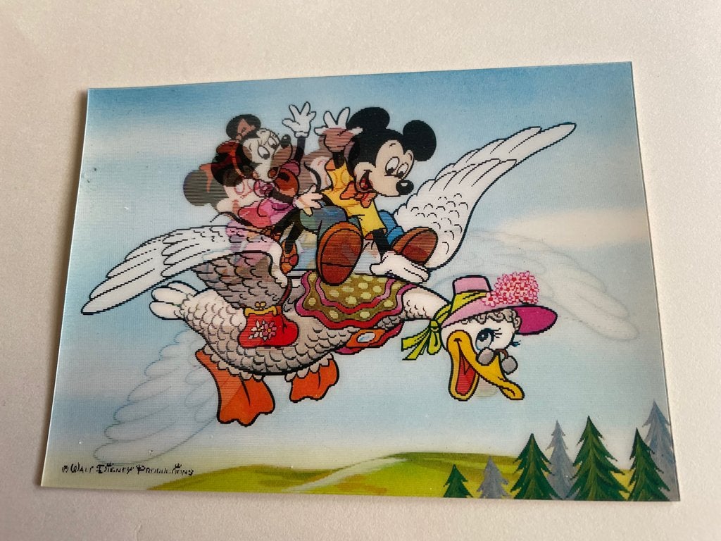 Disney 3D dieptekaart / ansichtkaart ,Mickey vliegt per Gans, Verzenden, 1960 tot 1980, Sterren en Beroemdheden