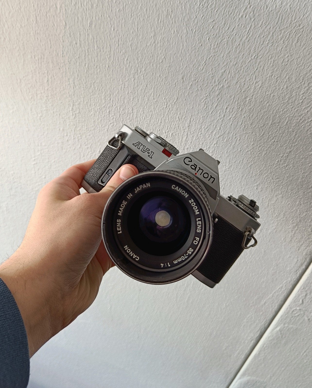 Canon AV-1 + 35-70mm lens, Audio, Tv en Foto, Fotocamera's Analoog, Ophalen of Verzenden, Spiegelreflex, Canon