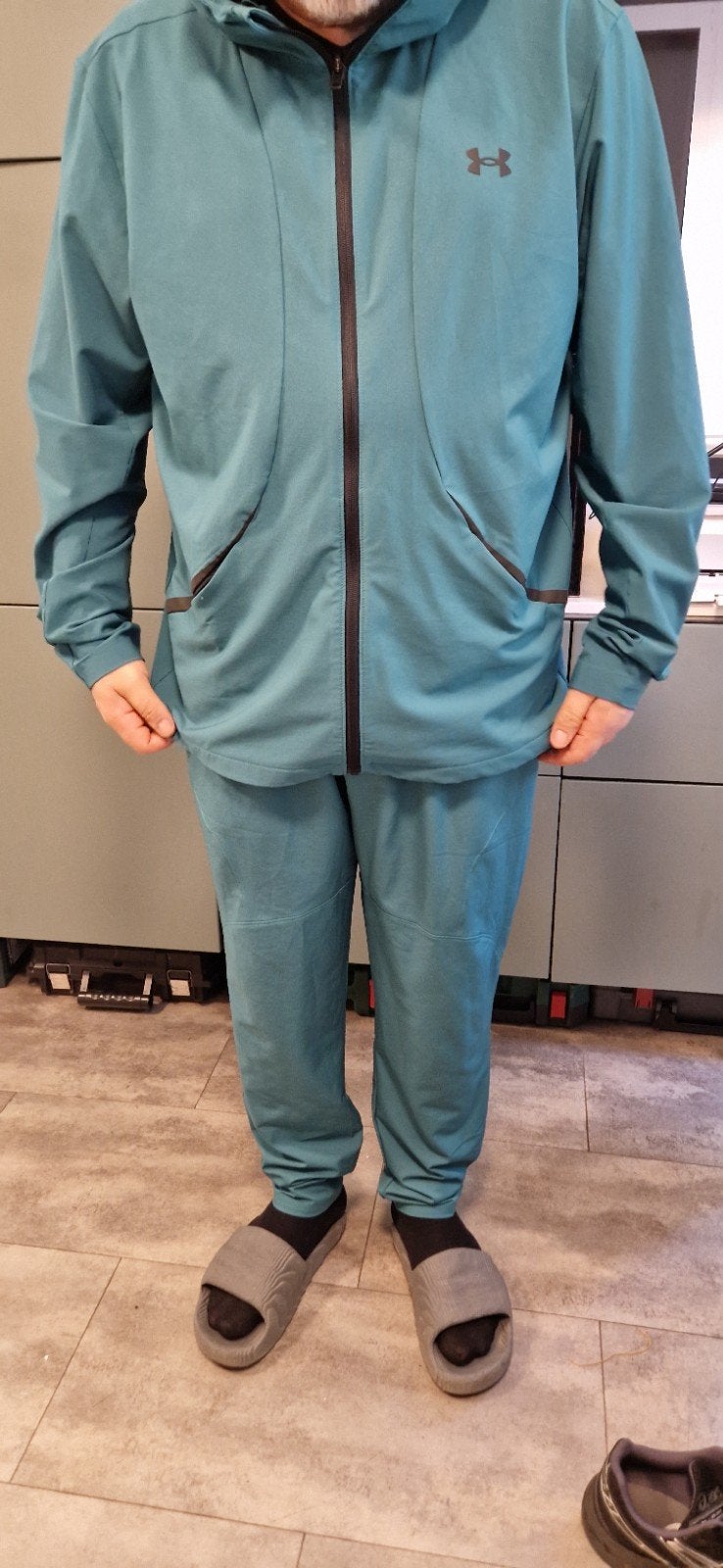 Under Armour Trainingspak Maat XL - Zo goed als nieuw, Under Armour, Maat 56/58 (XL), Ophalen of Verzenden, Zo goed als nieuw