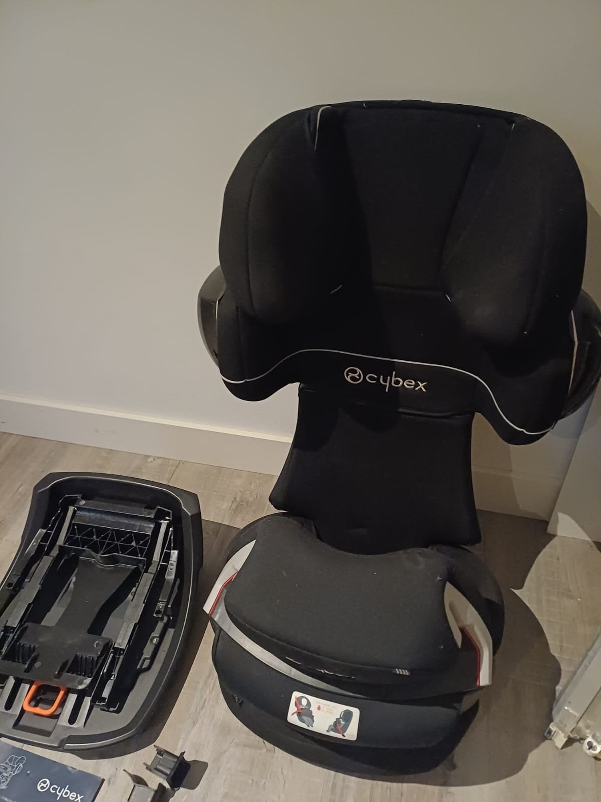 Autostoel Cybex palles fix 9 tm 36 kg., 15 t/m 36 kg, Zo goed als nieuw, Isofix, Ophalen