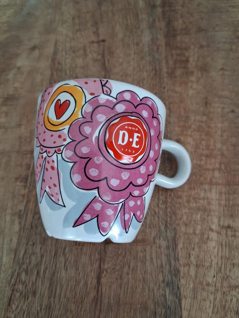 Blond Amsterdam Douwe Egberts koffiemok, Blond Amsterdam, Ophalen of Verzenden, Zo goed als nieuw, Kop(pen) en/of Schotel(s)