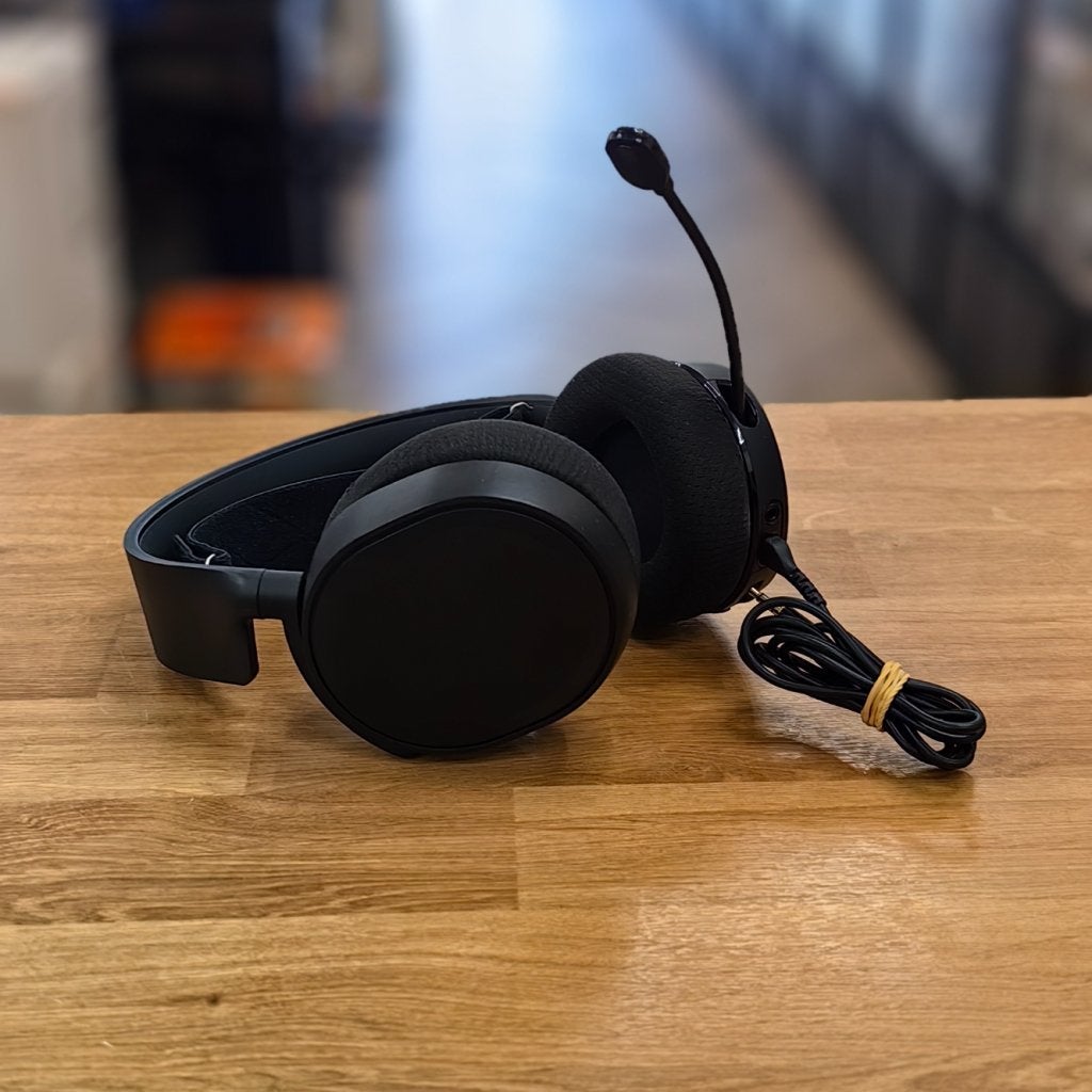 SteelSeries Arctis 3 Wired Headset 2019 Edition - Prima!, JBL, Zo goed als nieuw, Support@jbl.com, 400 Atlantic Street
Stamford, CT 06901
USA