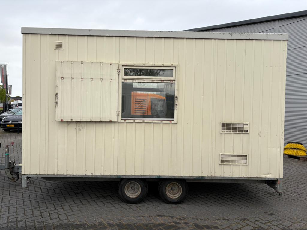 Te koop snelverkeer schaftwagen bouwkeet tandemasser, Ophalen, Gebruikt