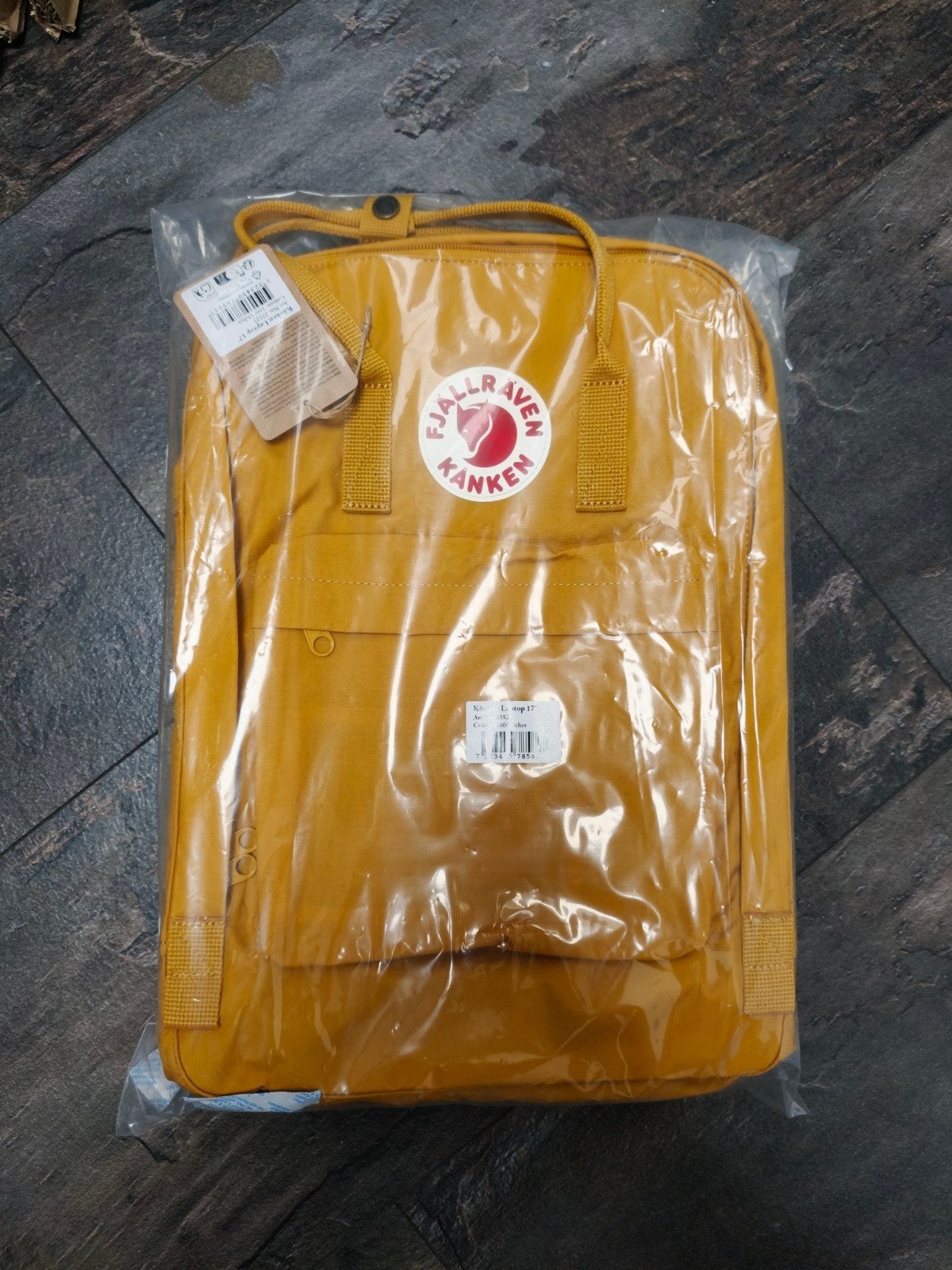 Fjällräven Kånken Laptop 17" Rugzak Okergeel Nieuw, Sieraden, Tassen en Uiterlijk, Tassen | Rugtassen, Ophalen of Verzenden, Nieuw