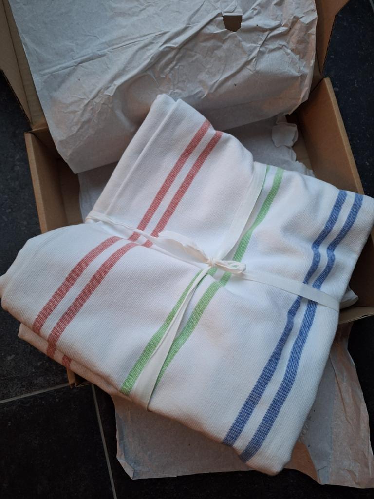 Set van 2 grote hamamdoeken postcodeloterij samen €12,50, Huis en Inrichting, Badkamer | Badtextiel en Accessoires, Ophalen of Verzenden