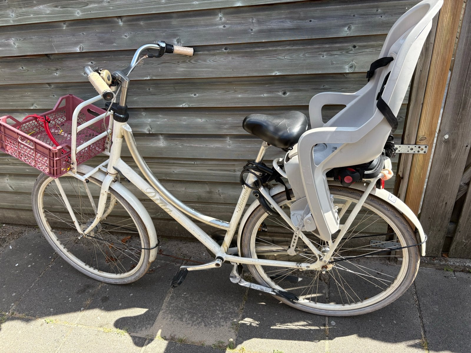 Batavus Diva damesfiets met kinderzitje en krat, Fietsen en Brommers, Fietsen | Dames | Damesfietsen, Terugtraprem, Versnellingen