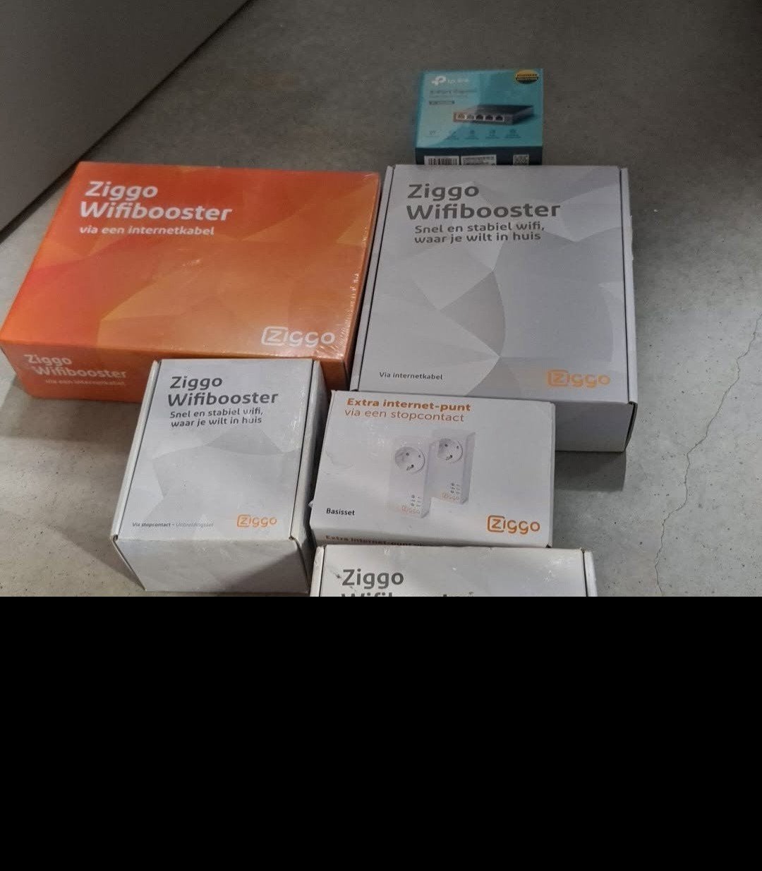 Ziggo Wifibooster en Extra Internet-punt (Basisset), Ophalen of Verzenden