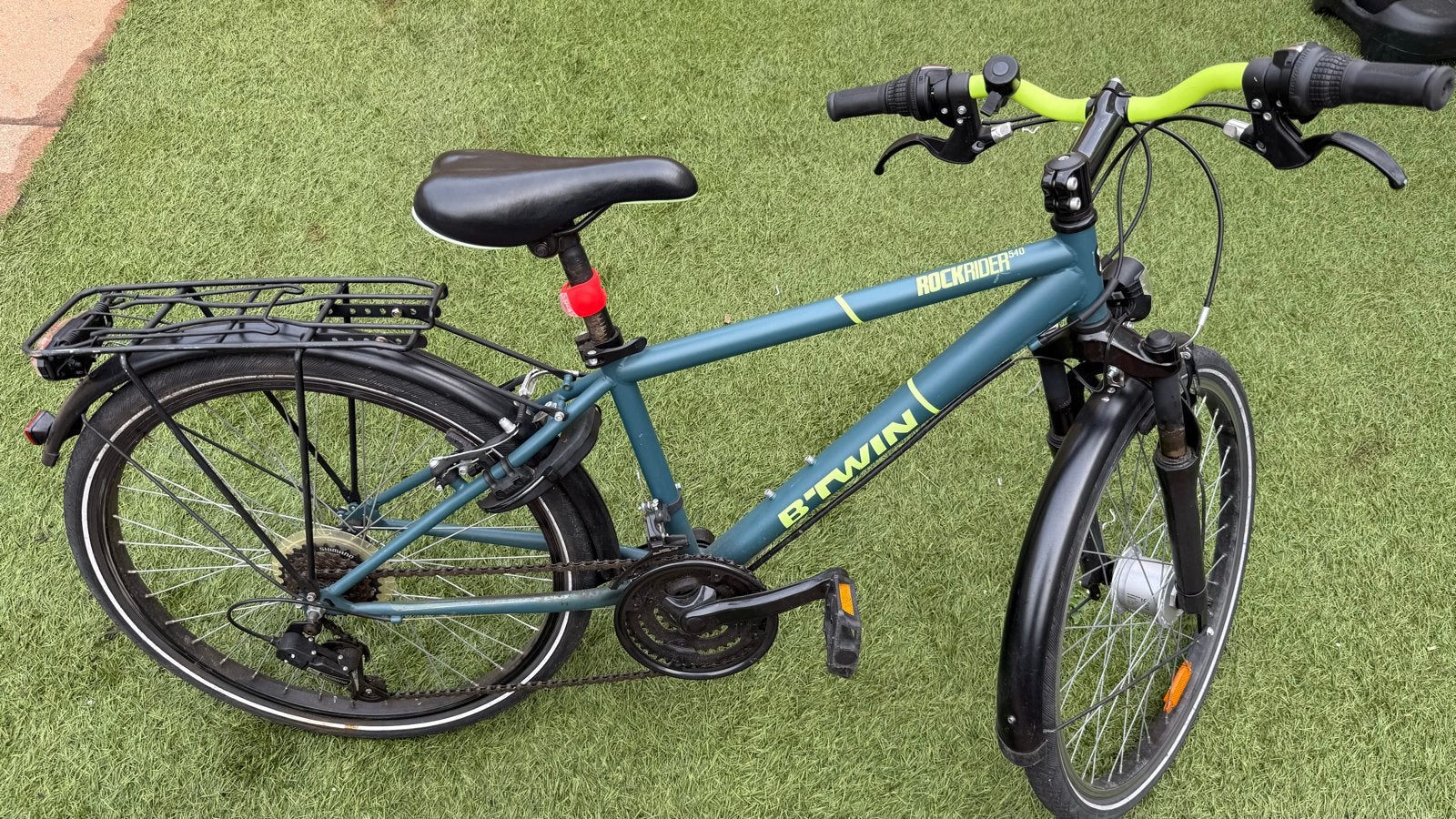 B'Twin Rockrider kinderfiets met versnellingen 24inch, Gebruikt, Velgrem, Versnellingen, Minder dan 49 cm