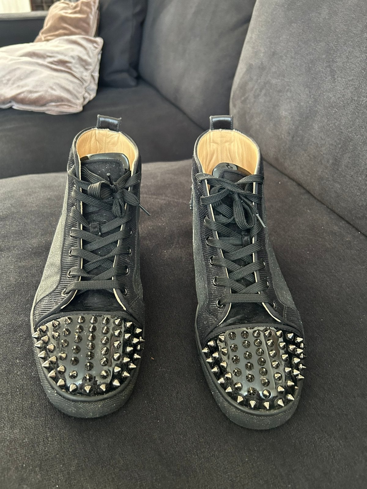 Mooie in zeer goede staat Christian Louboutin schoenen, Kleding | Dames, Schoenen, Ophalen of Verzenden, Zo goed als nieuw, Zwart