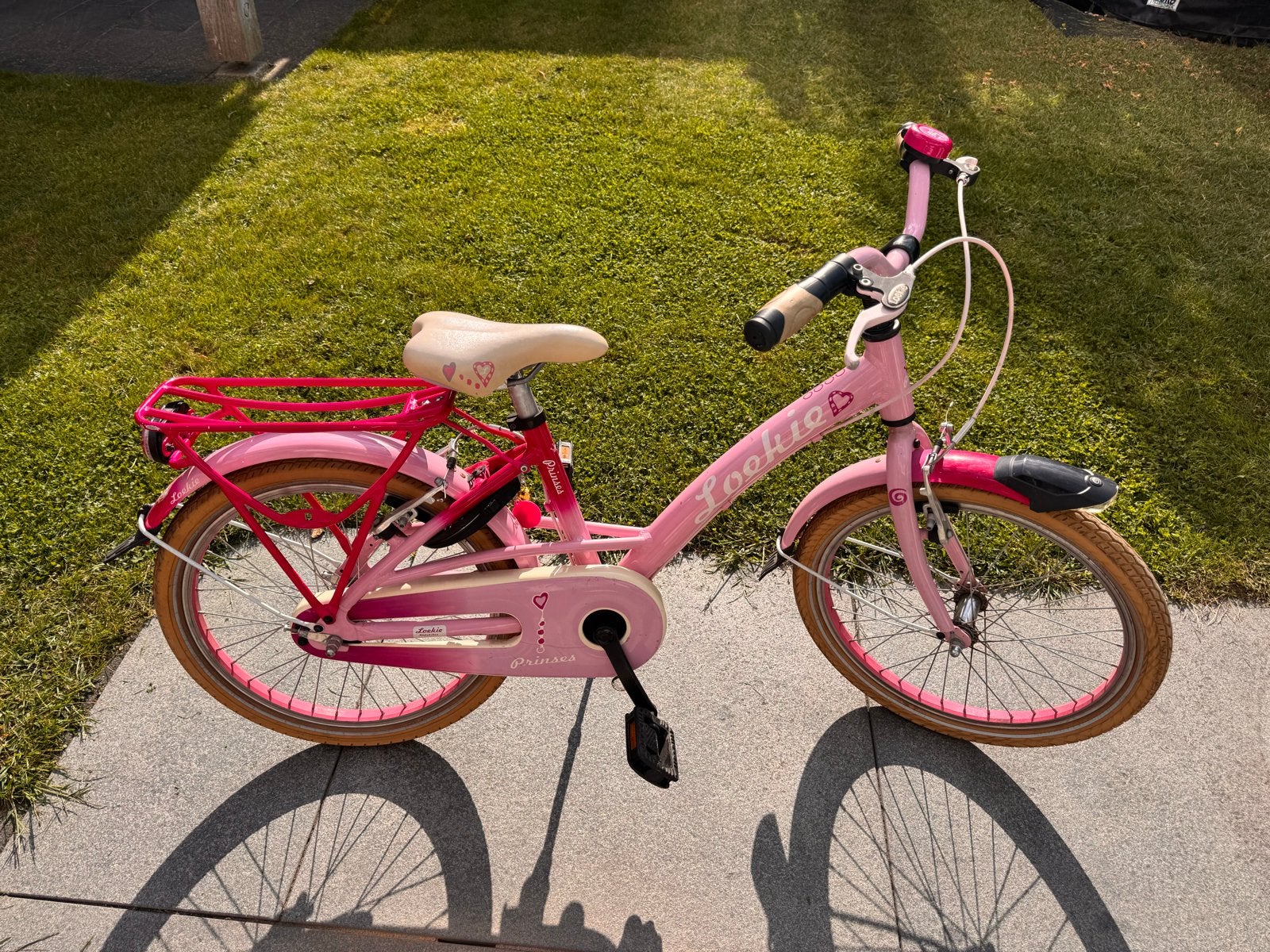 Loekie Prinses meisjesfiets 20 inch, Fietsen en Brommers, Fietsen | Kinderfietsjes, Ophalen, Gebruikt, Terugtraprem, 20 inch of meer
