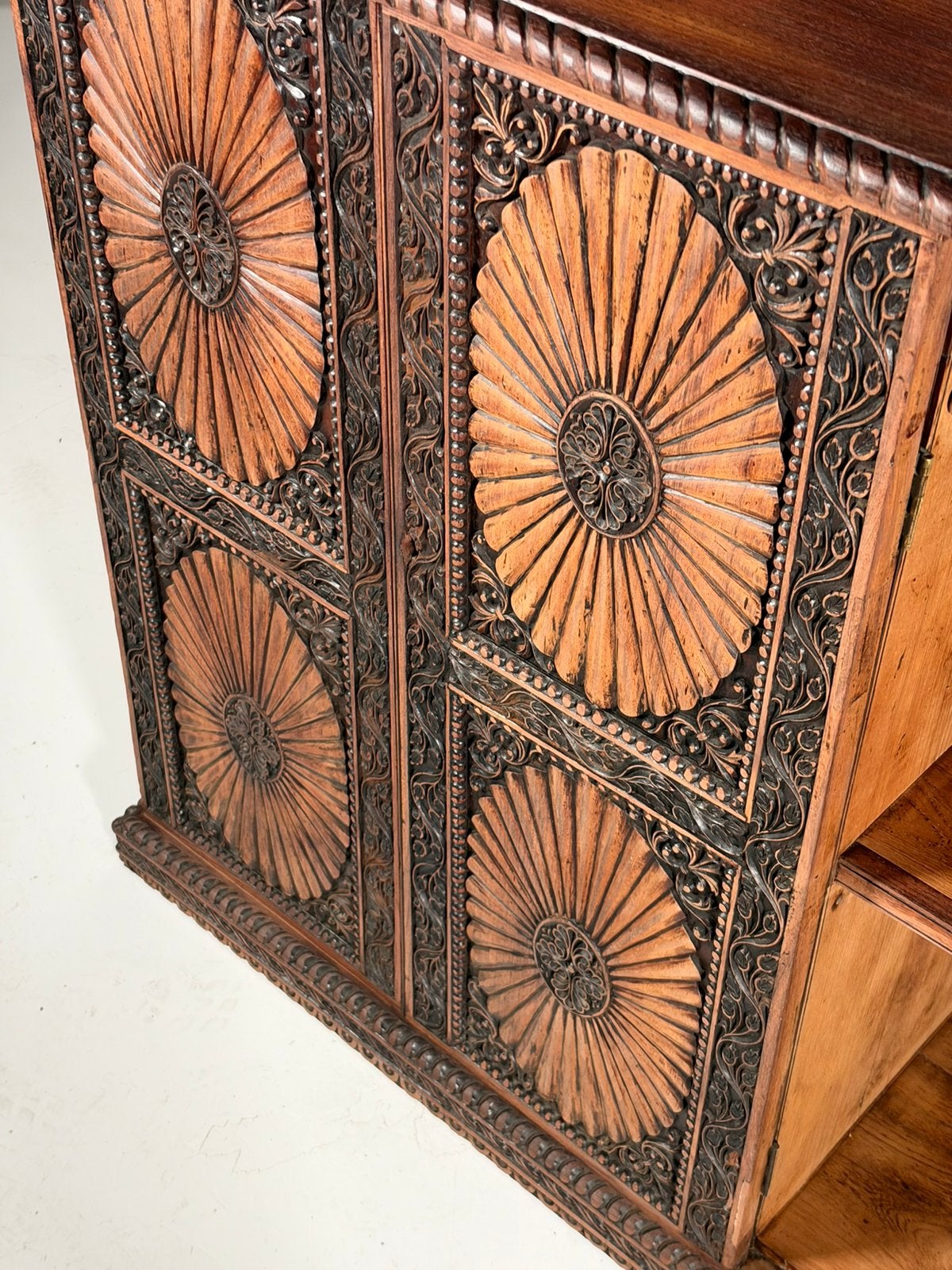 Anglo Indian kast 20e eeuw teak, Ophalen of Verzenden