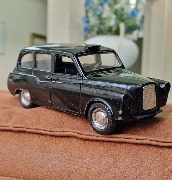 Polistil Austin London Taxi 1:25 vintage, Ophalen of Verzenden, Gebruikt, Auto, Overige merken