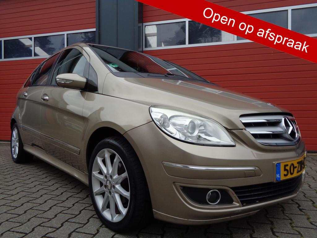 Mercedes-Benz B-Klasse 170 116PK Automaat Clima Cruise Half-, Auto's, Mercedes-Benz, Gebruikt, 4 cilinders, 116 pk, Beige
