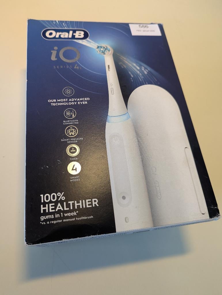 Oral B IO 4 wit met doos en accessoires 1 jaar garantie, Sieraden, Tassen en Uiterlijk, Uiterlijk | Mondverzorging, Weena 10, Ophalen of Verzenden