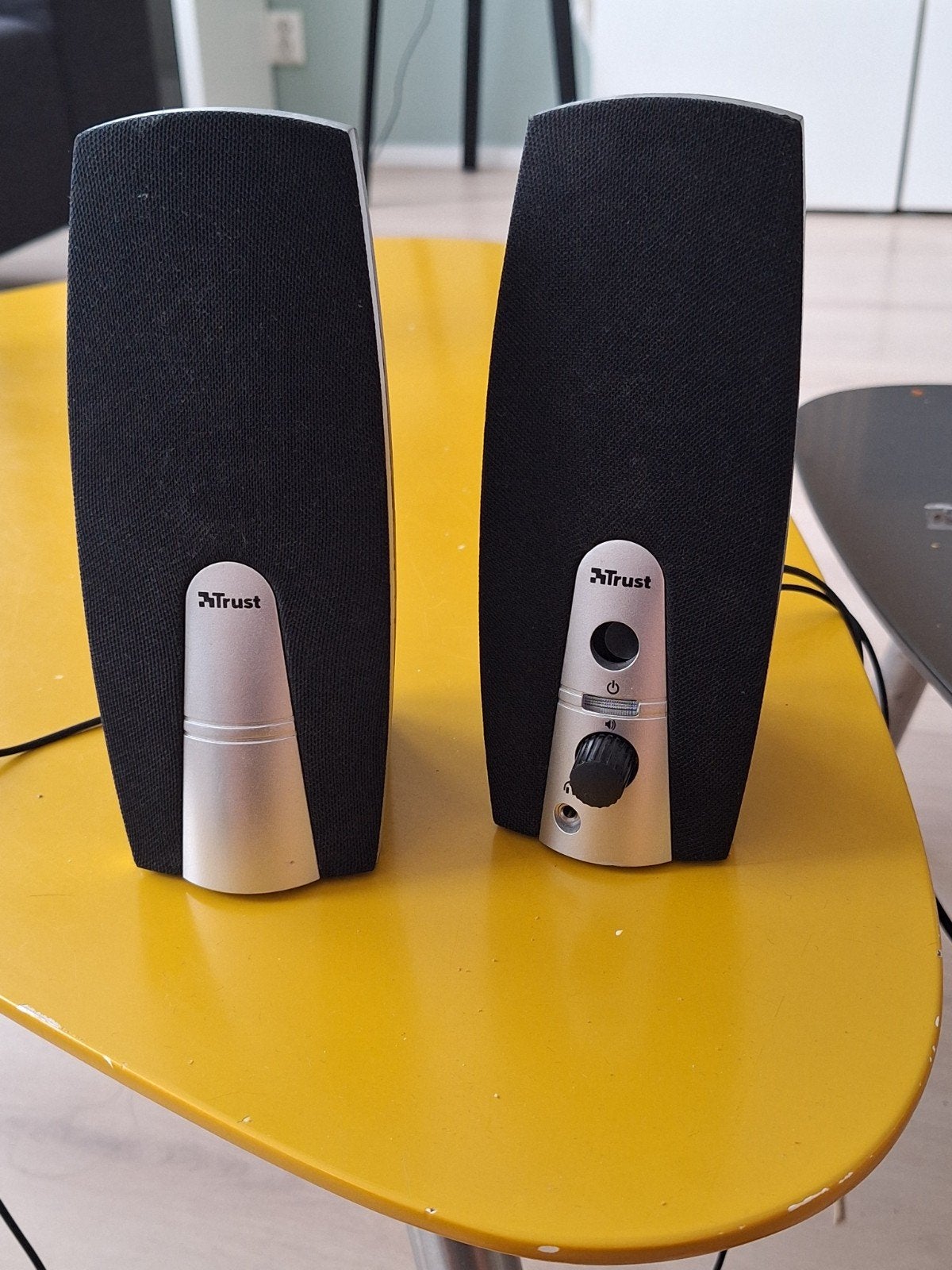 Trust speakers zo goed als nieuw., Computers en Software, Pc speakers, Ophalen, Zo goed als nieuw, Trust