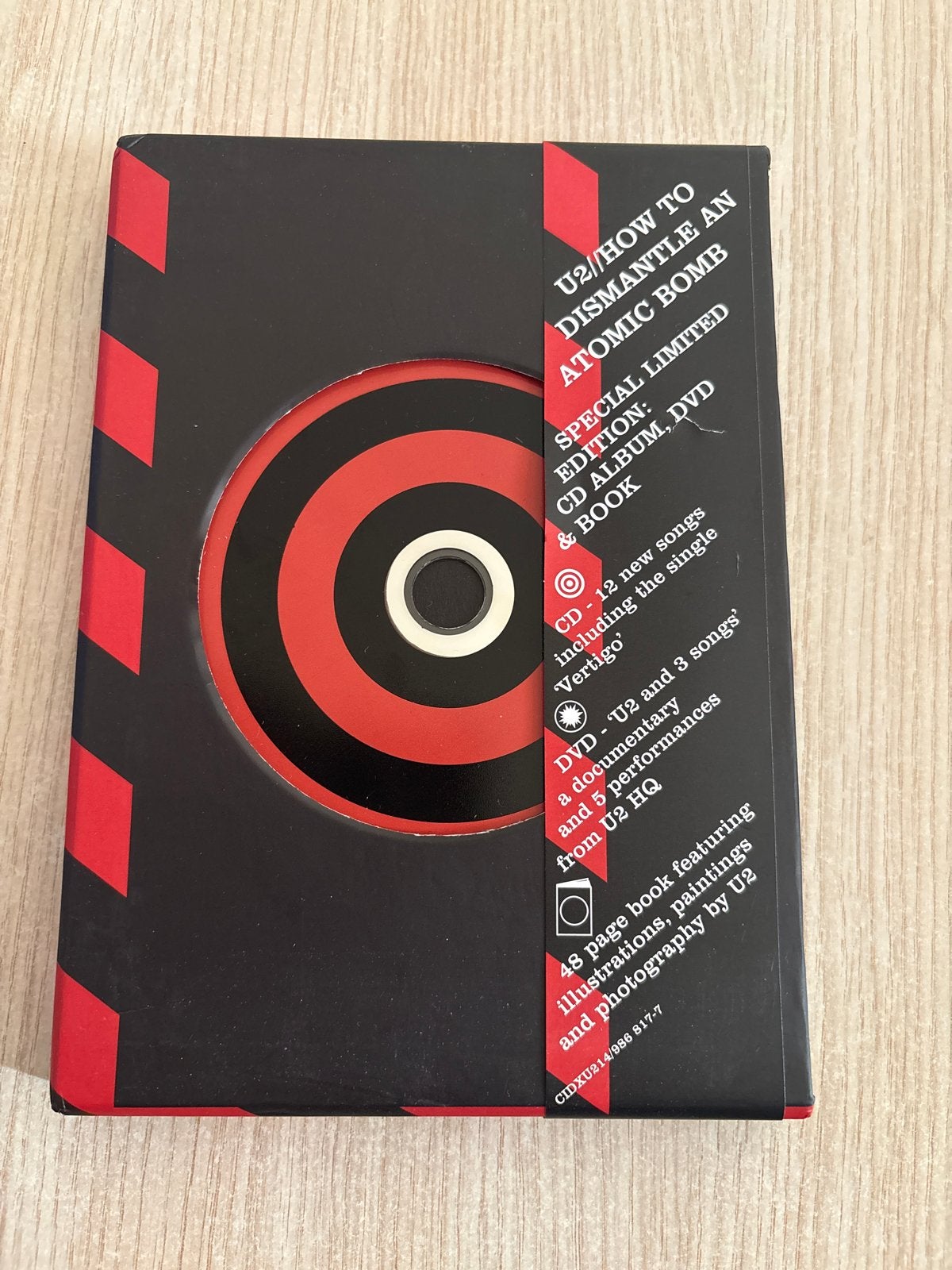 U2 - How to Dismantle an Atomic Bomb (Special Limited Editio, Rock, Ophalen of Verzenden, Zo goed als nieuw, Inclusief boekje
