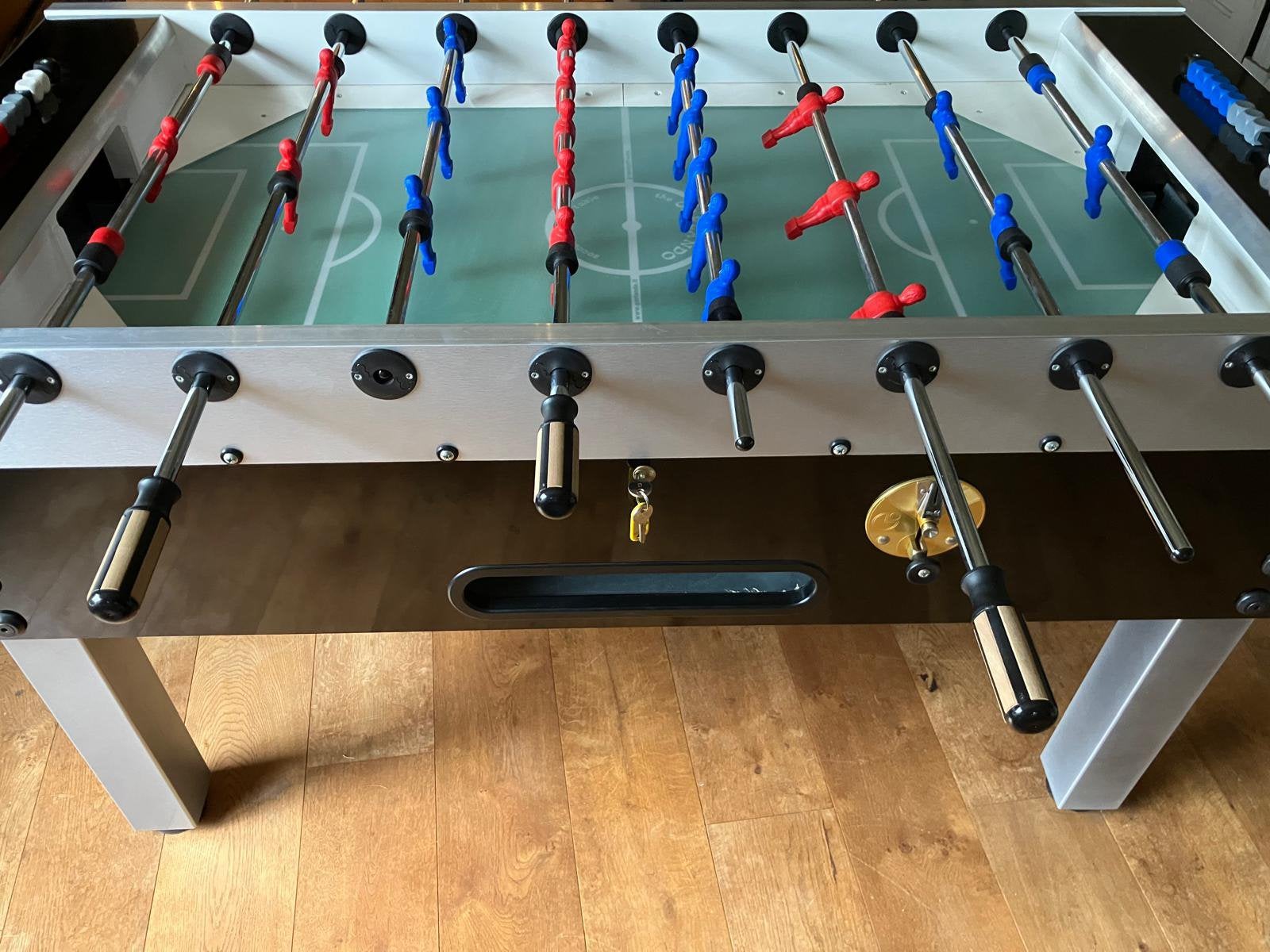 Garlando World champion voetbaltafel - tafelvoetbal, Sport en Fitness, Ophalen, Gebruikt, Biljarttafel