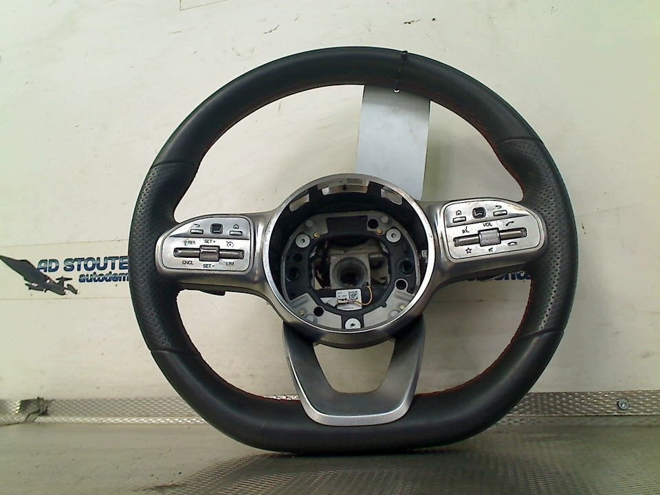 Stuur Mercedes-Benz CLA (118.3) (2020-06/..) a0050072099, Gebruikt, Mercedes-Benz AG, Mercedes-Benz, Mercedesstraße 120, Stuttgart 70372, , Duitsland