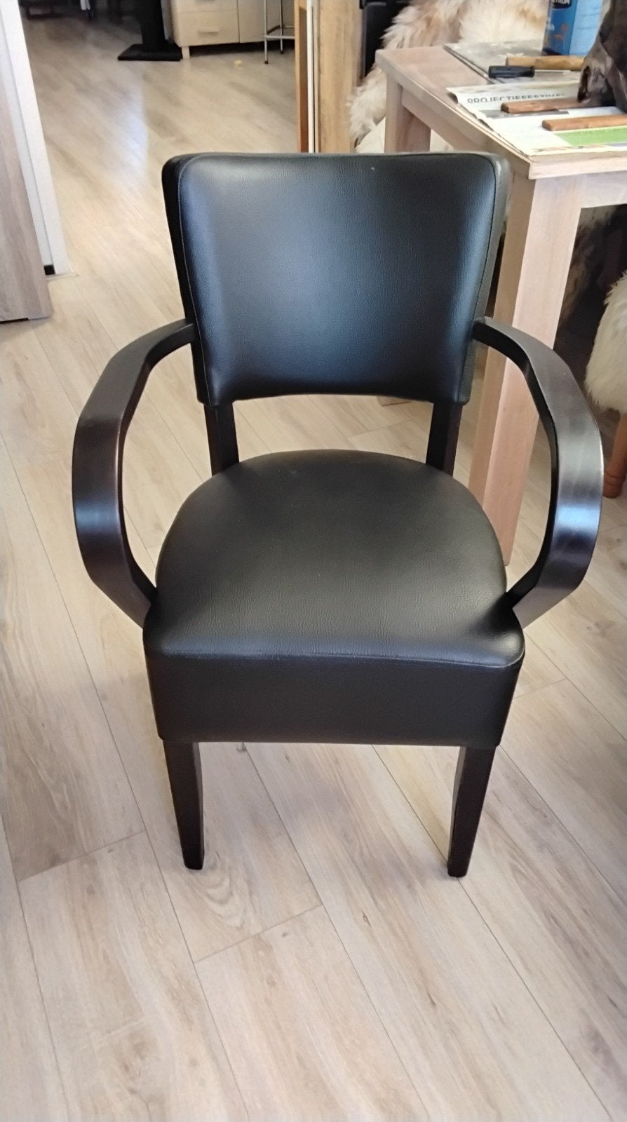 bistro stoel, Ophalen, Zo goed als nieuw, Zwart, Eén