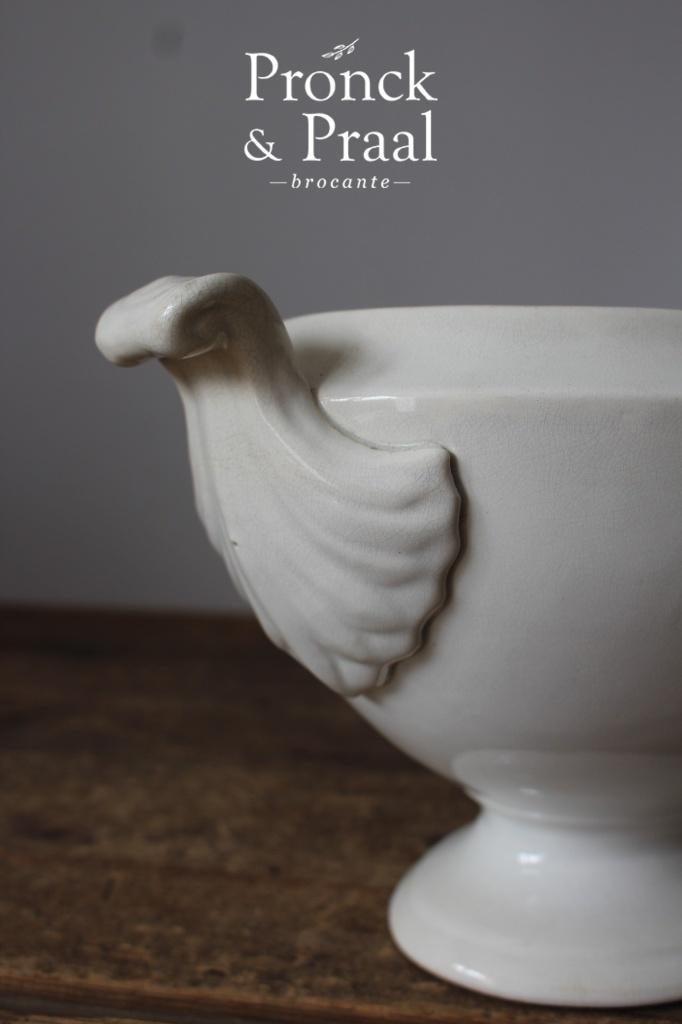 Oude brocante terrine ovaal off white Nimy *Pronck & Praal*, Ophalen of Verzenden
