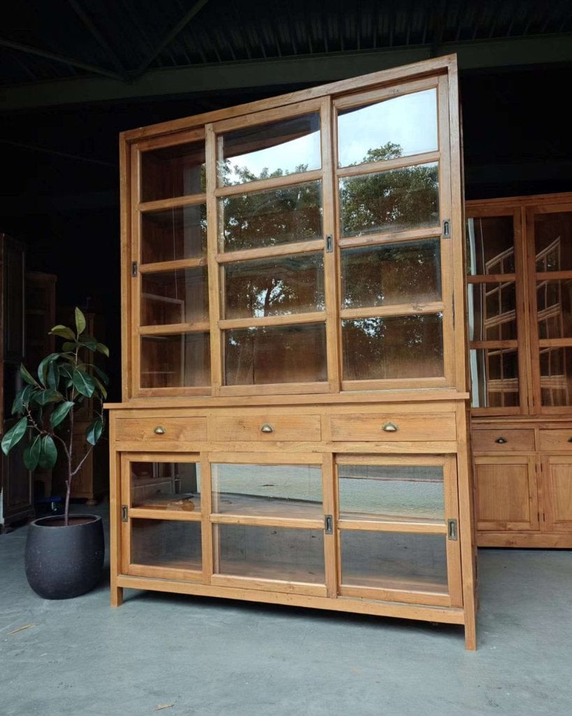 Antieke museumkast | Vitrinekast | Teak servieskast #5933