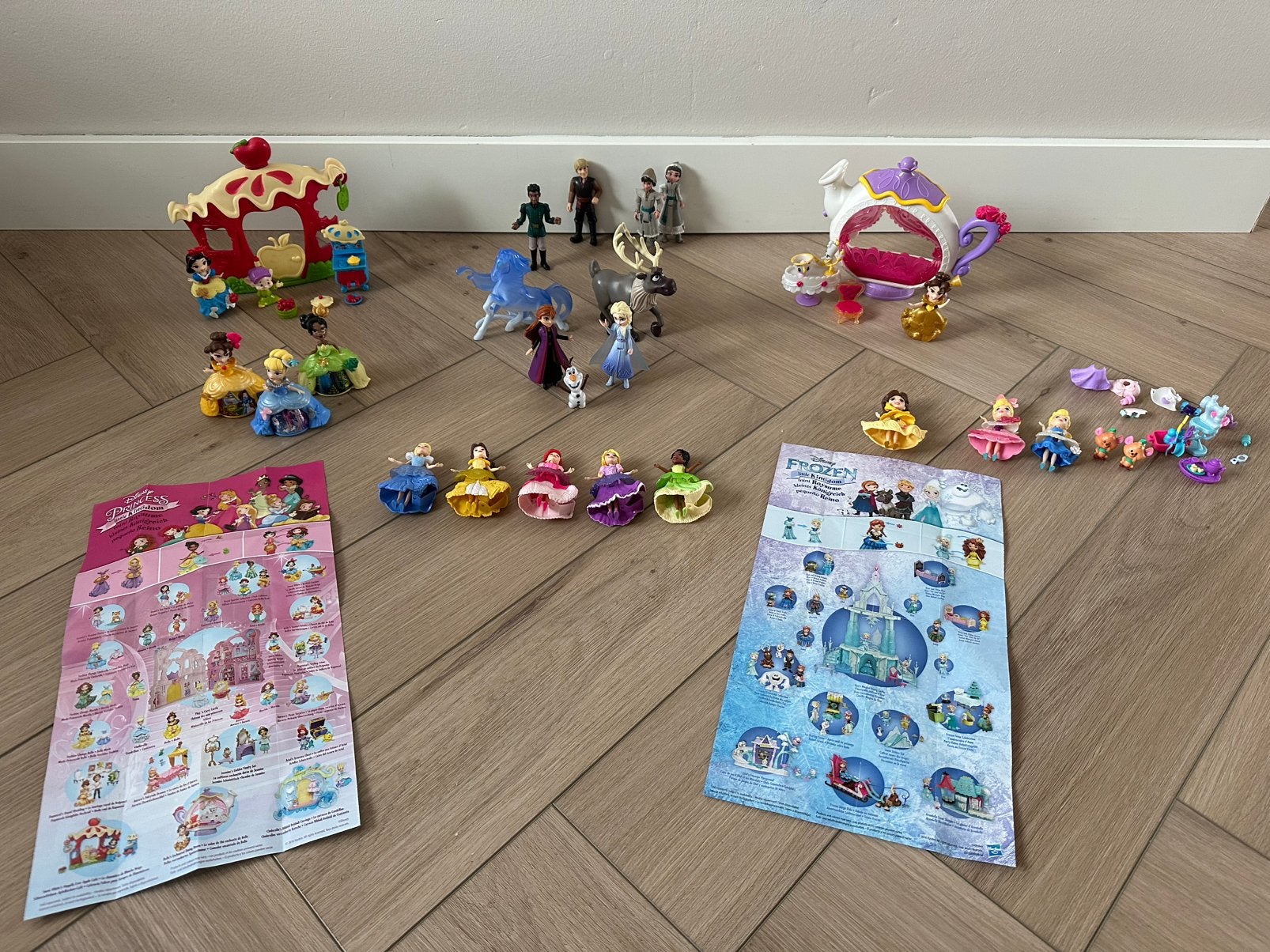 NIEUW! Disney speelsets uit Disneyland Parijs., Ophalen of Verzenden, Nieuw, Meisje