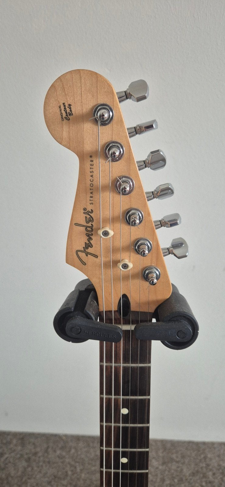 Fender Stratocaster met Gretsch versterker en hoes, Muziek en Instrumenten, Snaarinstrumenten | Gitaren | Elektrisch, Ophalen