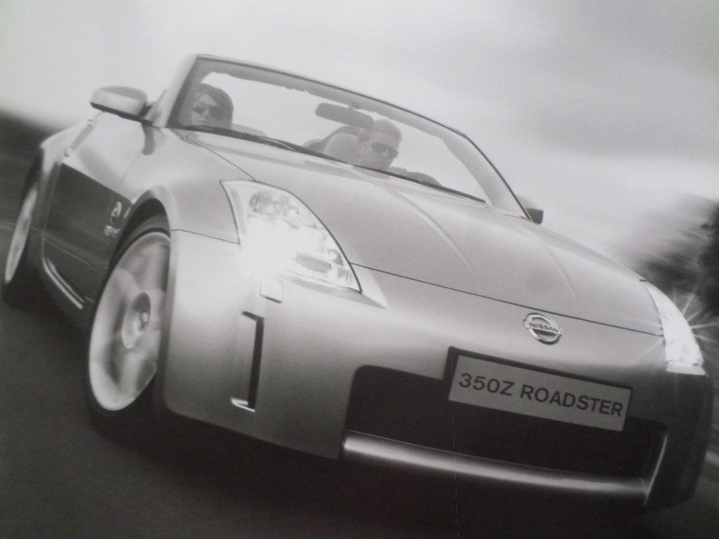 Nissan 350Z Roadster Brochure met DVD, Ophalen of Verzenden, Zo goed als nieuw, Nissan