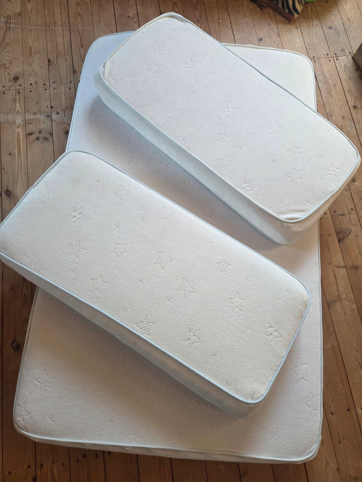 IKEA VYSSA SOMNAT Meegroeimatras (Latex - 3-delig) 80x200 cm, Ophalen, Zo goed als nieuw, Ledikant