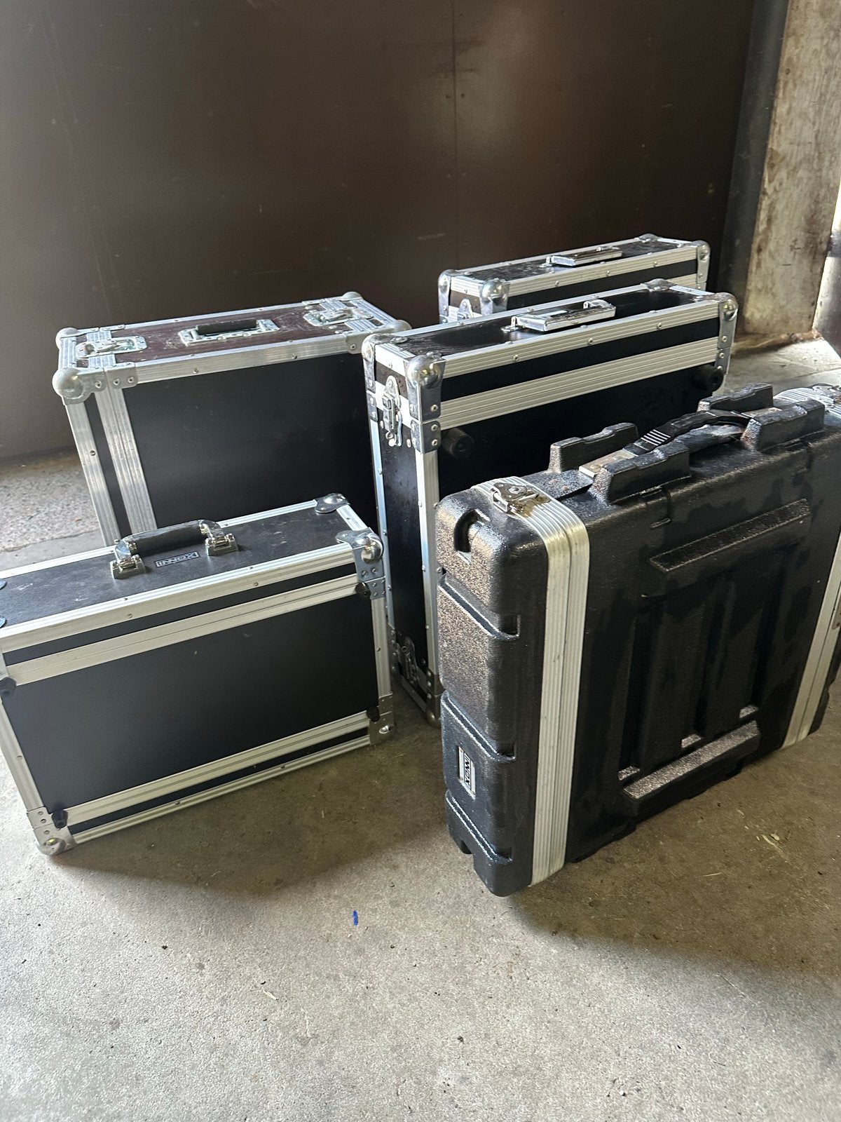 Diverse gebruikte flightcases en koffers, Ophalen, Gebruikt, Overige instrumenten, Flightcase
