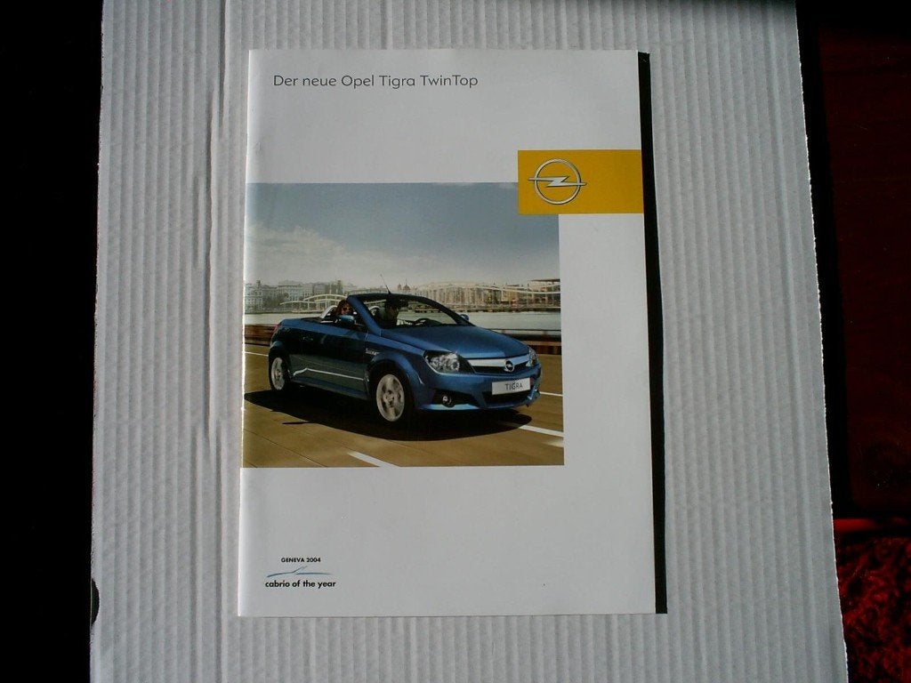 Der Neue Opel Tigra Twin Top 8 / 2004 32 pag. + Prijslijst, Boeken, Verzenden, Zo goed als nieuw, Opel